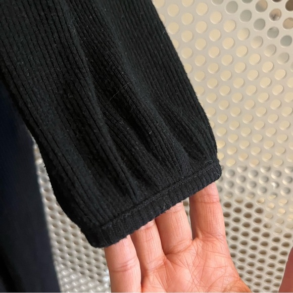 Chaser (sold on Revolve) Love Rib Long Cardigan Size Medium in Black NWT - Picture 5 of 11